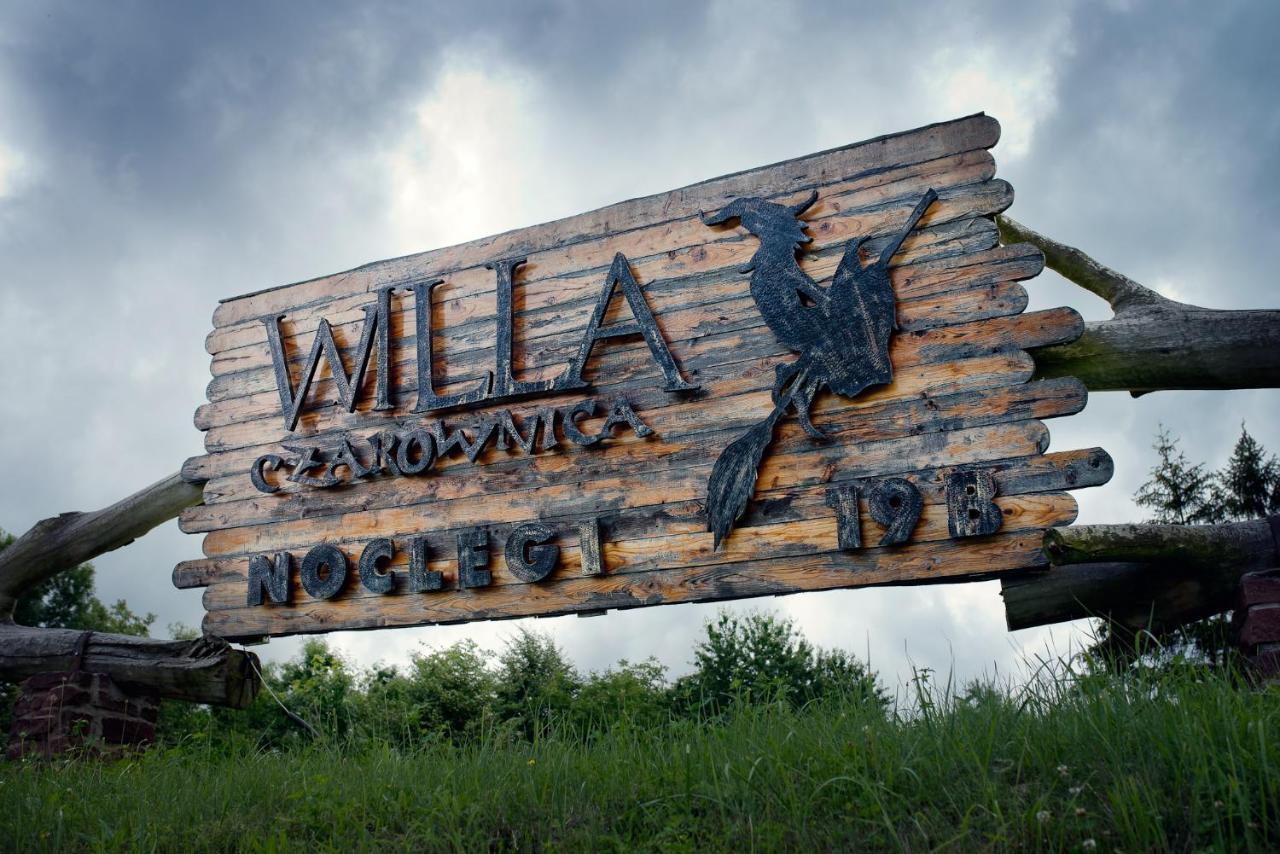 Willa Czarownica Nowa Slupia Buitenkant foto